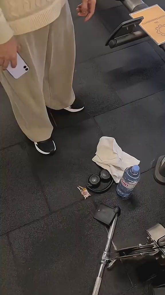 HydraCarry™ Premium Water Bottle Sling Bag